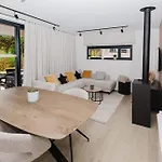 Nature Village – N°21 – 4 Personnes Lodge *