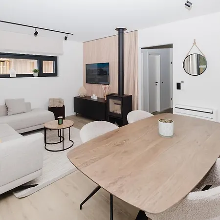 Nature Village - Greenly N°21 - 4 Personnes Avec Jacuzzi Lodge *