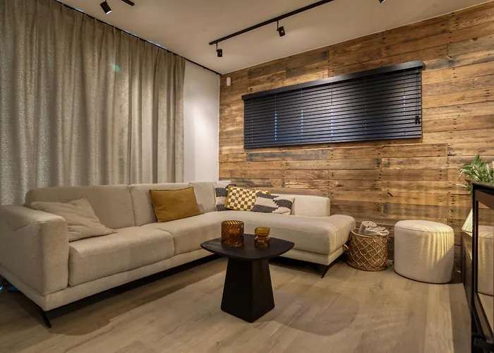 Nature Lake Village – Villa N°21 – 4 Personnes Lodge *