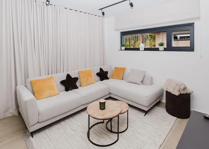 Nature Village - Greenly N°21 - 4 Personnes Avec Jacuzzi Lodge *