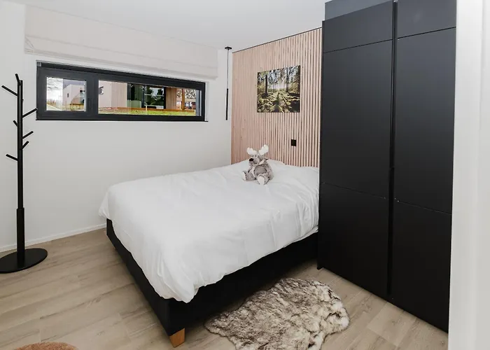 Nature Village - Greenly N°21 - 4 Personnes Avec Jacuzzi * Bullange