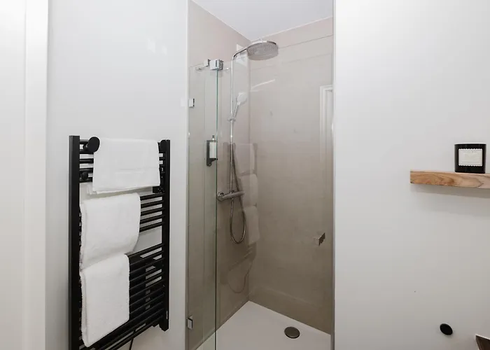 Nature Village - Greenly N°21 - 4 Personnes Avec Jacuzzi Lodge *